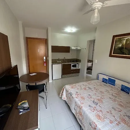 Prive Boulevard Suites Viaje Bem Caldas Novas Exterior photo